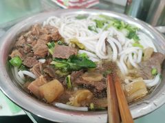 -花溪牛肉粉(八鸽岩店)