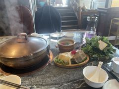 -慢丽江·云南野生菌土鸡锅(西山店)