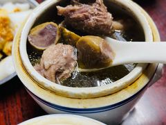 板栗炖家鸡-东门街娟姨炖品店(二小店)