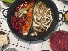 -扎起市井老火锅(乐山总店)