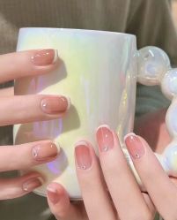 -桃色美甲沙龙