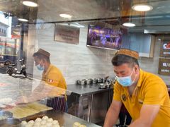 自助取餐区-蕃坊酥小蒙牛肉饼(怀远市场店)