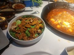 -老天桥蛙炉火锅(姑苏总店)