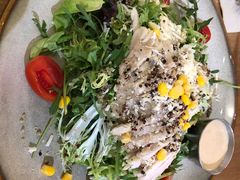 印加藜麦鸡肉沙拉-HELLO 27 意面·沙拉·帕尼尼