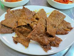 -青纱灯笼韩国料理店