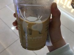 -瑞幸咖啡(外滩SOHO店)