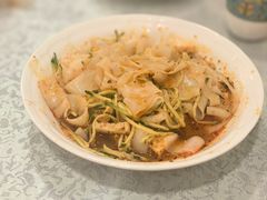 -汗腾格里·风味餐厅(新疆驻京办店)