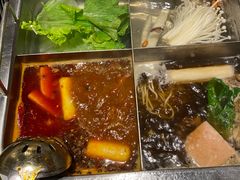 -海底捞火锅(长宁路龙之梦店)