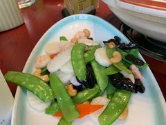 -魏铭鱼头捞饭(晋阳路店)