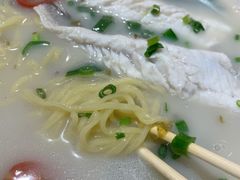 雪菜黄鱼面-玖鲜小笼(中山广场店)