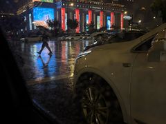-上海龙之梦万丽酒店