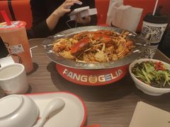 -胖哥俩肉蟹煲(石家庄勒泰中心店)