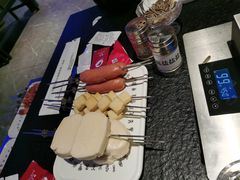 -狼遇见羊烧烤·现穿现烤(旧宫店)