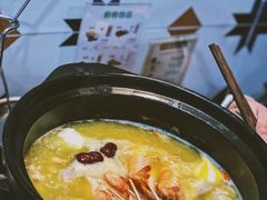 -小龍鳳·港式海鲜打边炉(沙湖路店)
