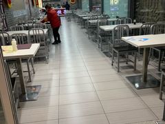 大堂-老边饺子馆(北京南站1店)