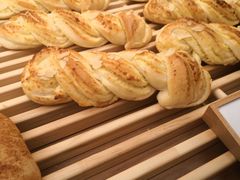椰香面包-石头先生的烤炉(济南领秀城贵和店)
