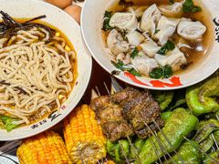 -绿地三只羊羊肉串(万科店)