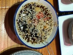 -野山舂·贵州现舂酸汤火锅(鸿通城店)