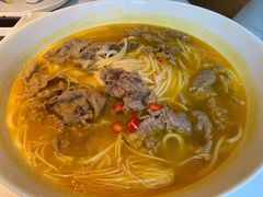 酸汤肥牛-大鸭梨烤鸭(枣园店)