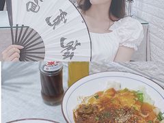-大嘻咹biangbiang面(历史博物馆店)