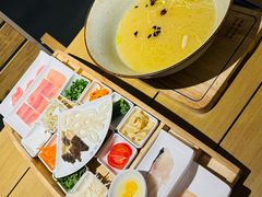 -芸南道·过桥米线(昆明老街旗舰店)