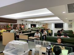 -佰搭果·广式茶餐厅(西华路店)