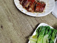 烧鹅饭-煲煲香快餐(南京路店)