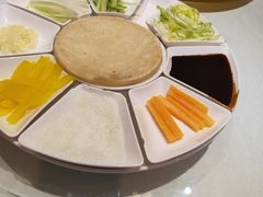 -梅花香里大酒店(郁金香路店)