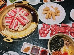 -猪啊牛呀羊啊铜盘烤肉(正大广场店)