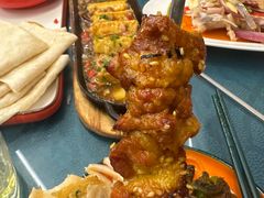 -乡村馕坑肉·烧烤·新疆菜·本地人更爱吃(阿勒泰首店)