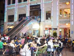 -海口骑楼小吃街