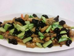 溜鱼条-环宇草鸡店·特色炒鸡