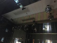 -乐潮汇时尚量贩式KTV(嘉业国际城购物中心店)