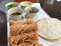 茅山四宝卷饼-茅山肴·道家菜·神仙鸡