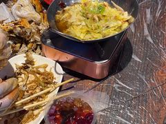 -老街烧烤大排档·地道湖北菜·龙虾馆(汉口火车站店)