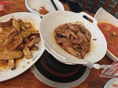 -老鼎万春卤菜(五代传承创始老店)