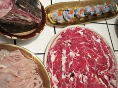 -扎起市井老火锅(乐山总店)