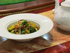 -方鼎食府