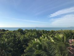 -三亚湾海居铂尔曼度假酒店