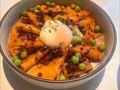 -Mogul Eatery·大亨餐酒馆