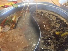 -袁记串串香(泉水轻轨站店)