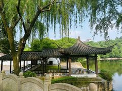 -绍兴东湖风景区
