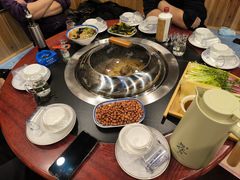 -田家大院东北农家菜铁锅炖(西安总店)