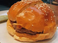 薯条汉堡-悠航SLOWBOAT(三里屯店)
