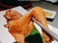 现烤脆皮春鸡-云海肴·汽锅鸡·云南菜(高德置地店)
