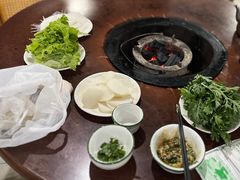 -朝伟清真铜瓢牛肉馆(三十年老·店)