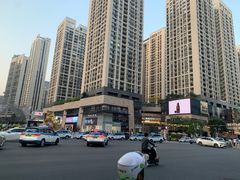 -福田卓悦INTOWN购物中心
