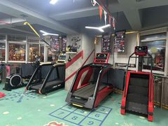 -KingBull私教健身&格斗订制(龙井商业中心店)