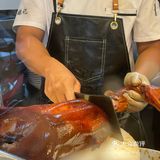 随便进的 次次经过都看到好多人在排队买斩料！