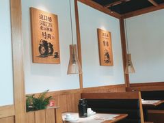 卡座-江渔儿酸菜鱼·拔草餐厅(虎门君乐汇店)